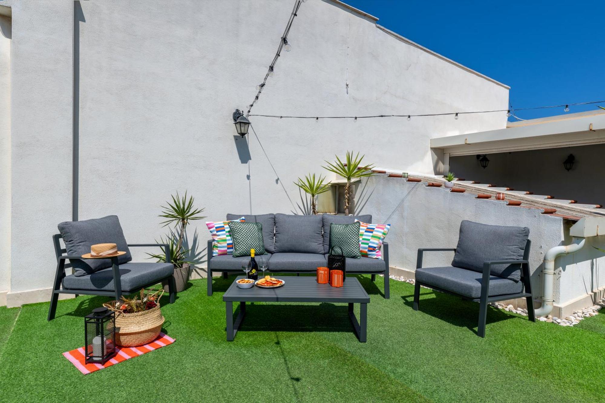 150mq Rooftop Paradise - Spacious Private Terrace Apartment *