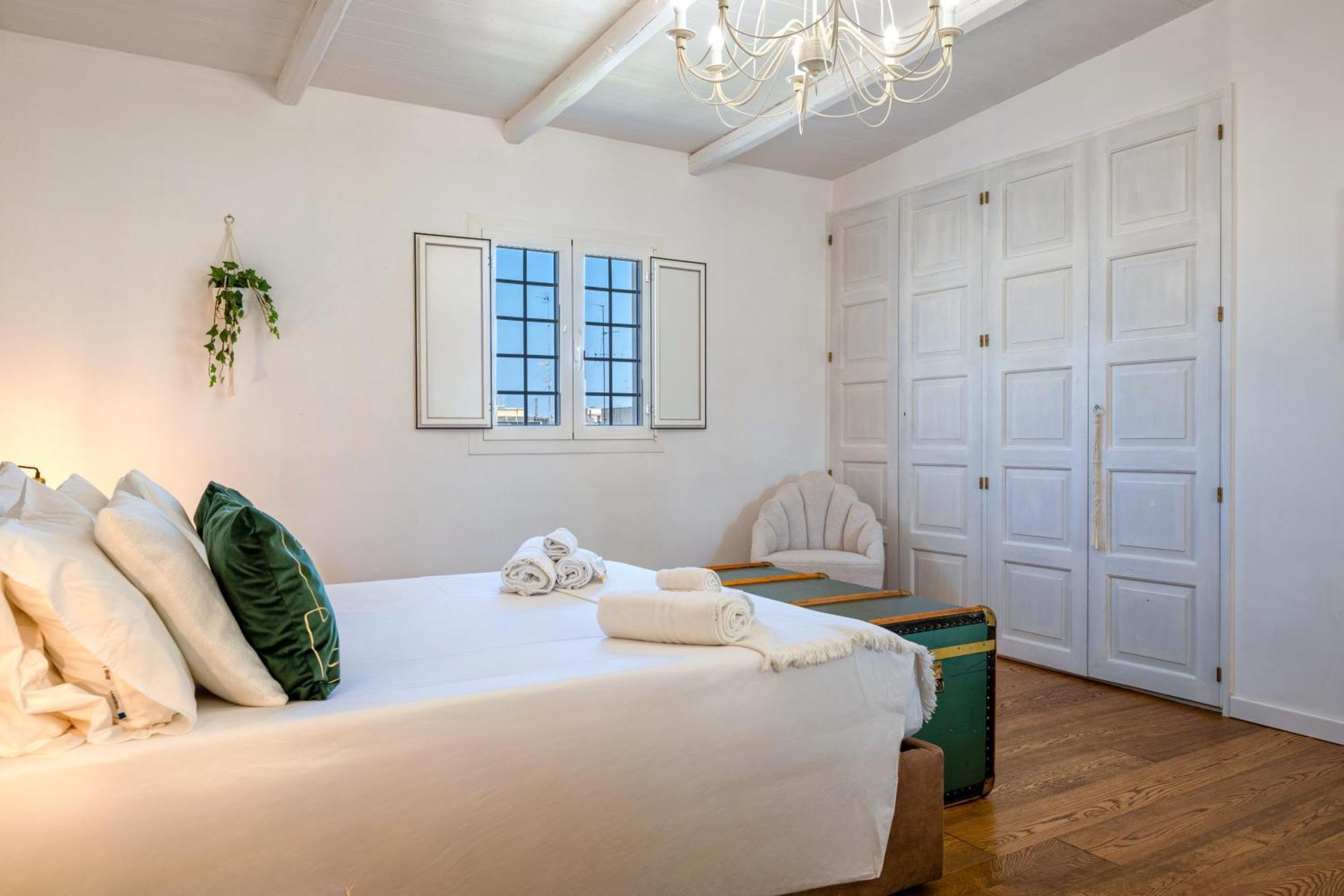 150mq Rooftop Paradise - Spacious Private Terrace Apartment