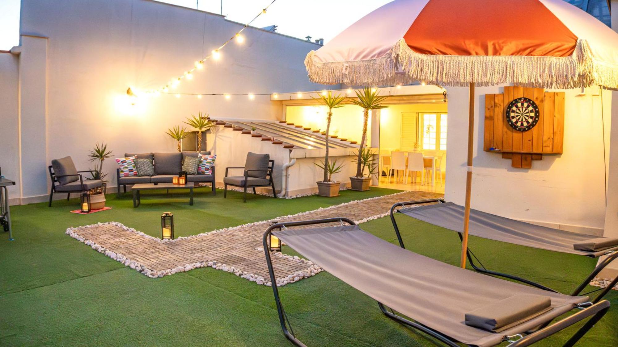 150mq Rooftop Paradise - Spacious Private Terrace Apartment